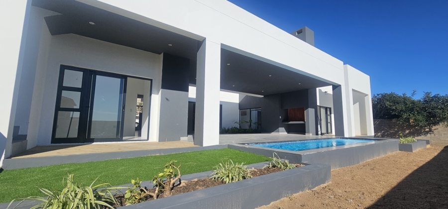 3 Bedroom Property for Sale in Myburgh Park Western Cape
